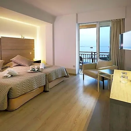 Hotel Pier Limisso